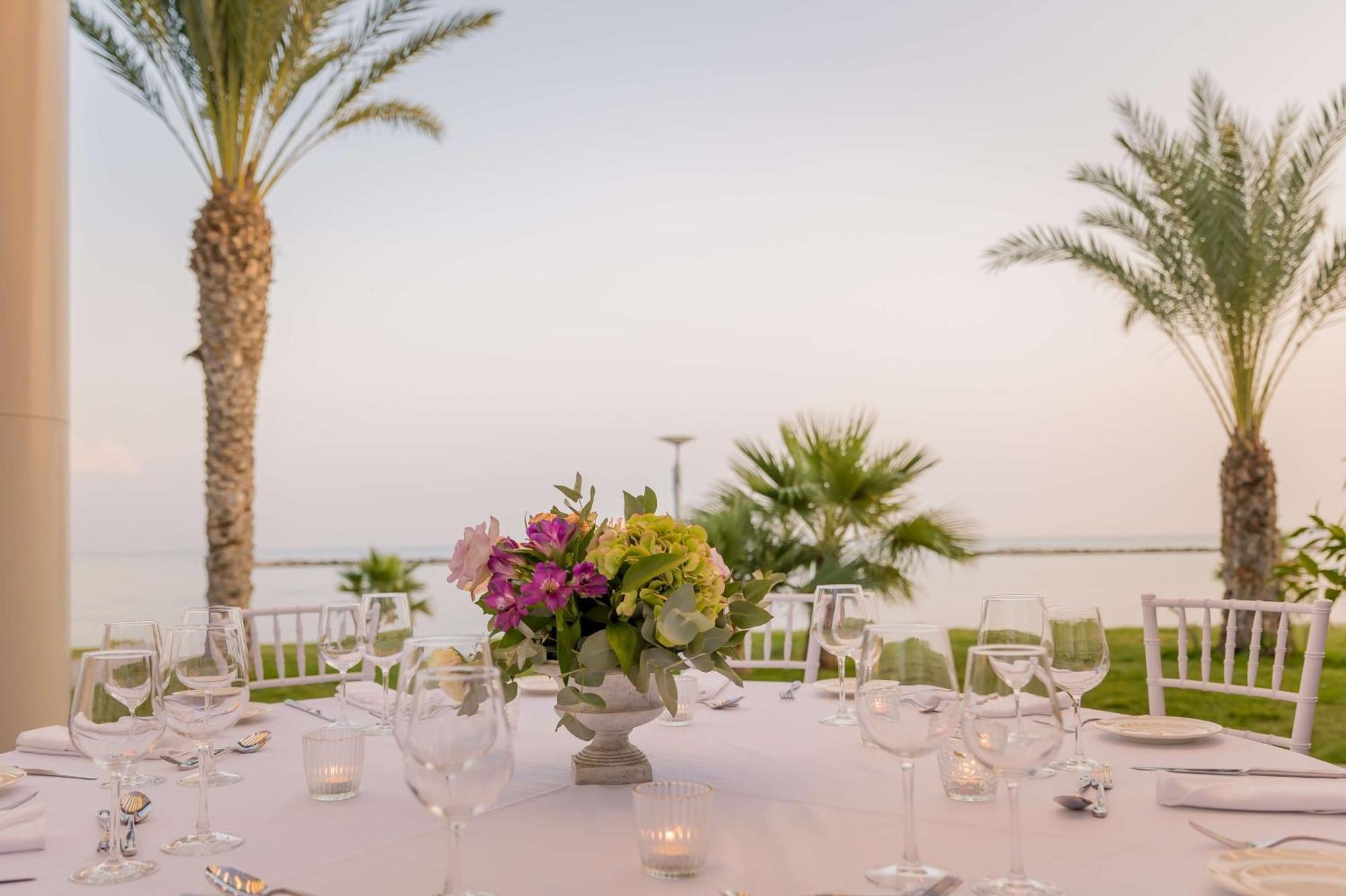 Radisson Beach Resort Larnaca Luaran gambar