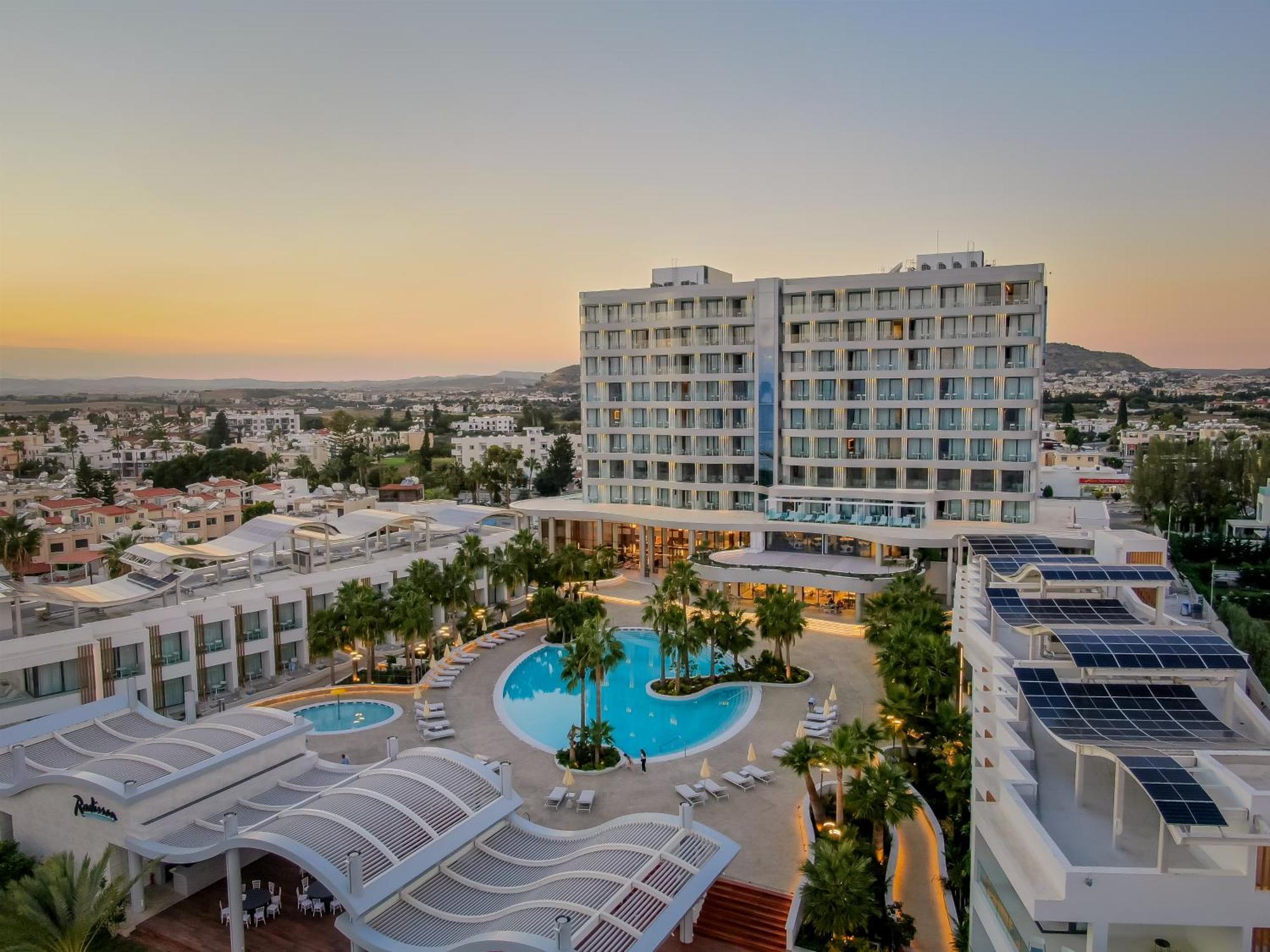 Radisson Beach Resort Larnaca Luaran gambar