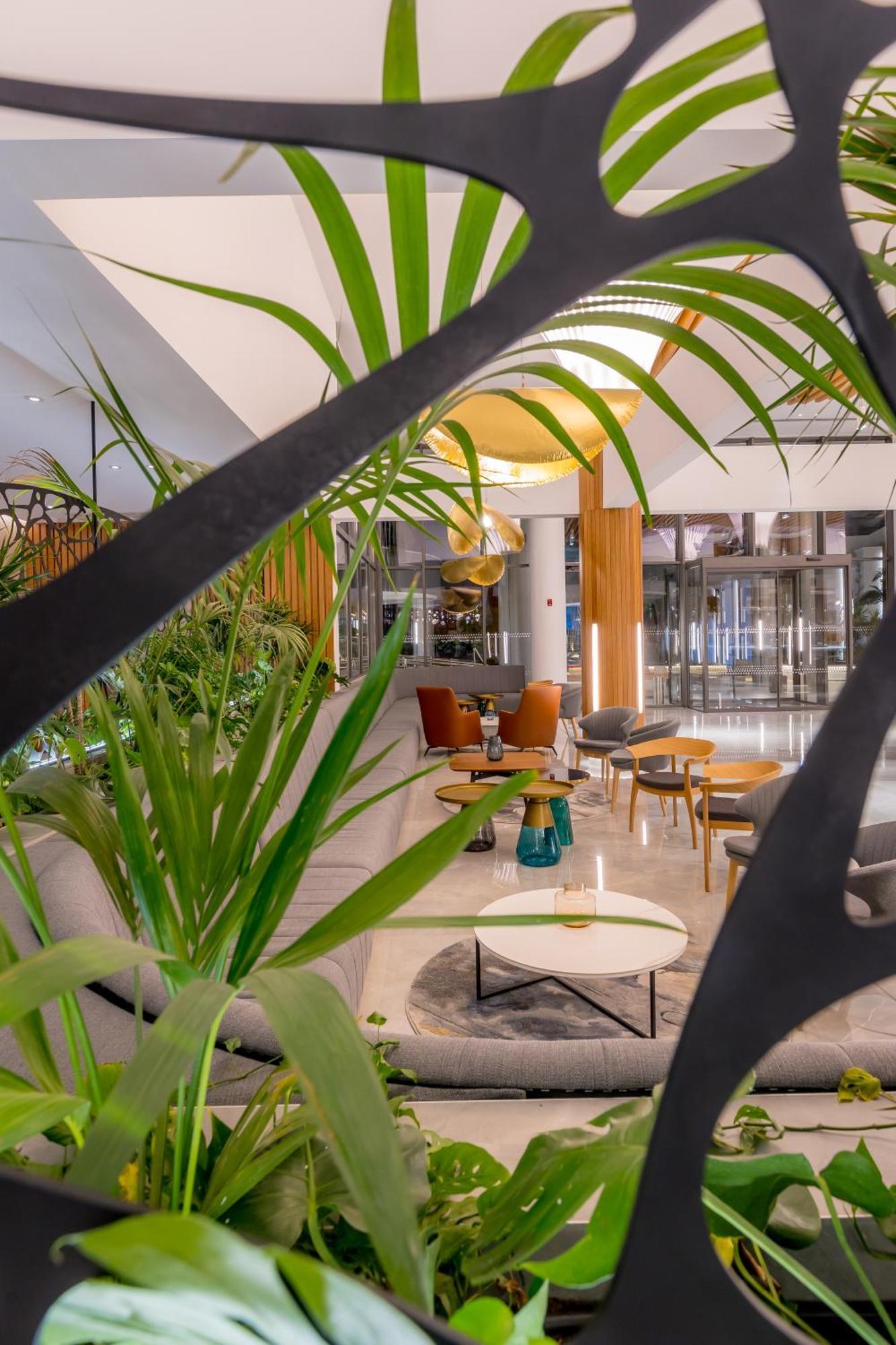 Radisson Beach Resort Larnaca Luaran gambar