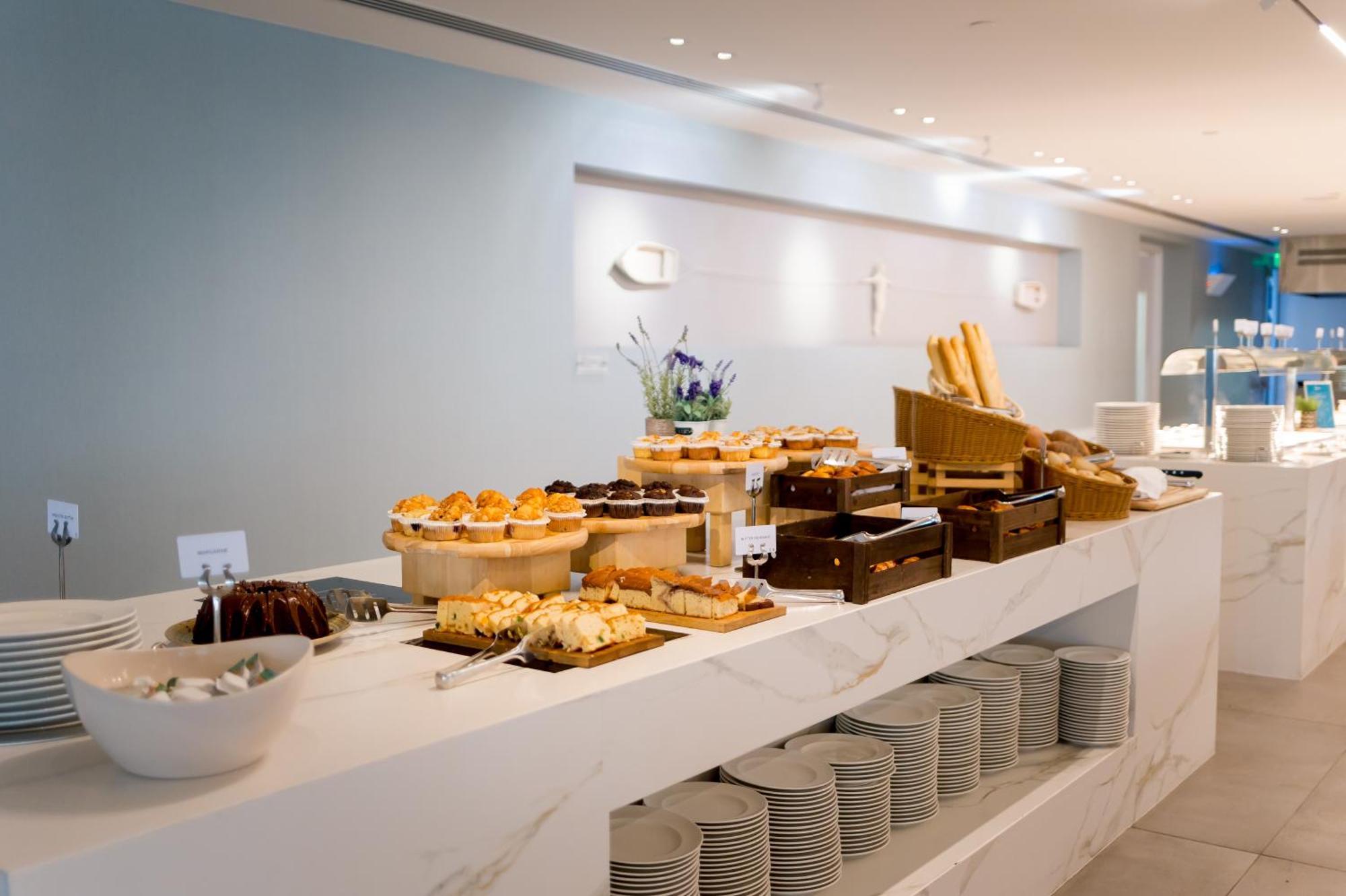 Radisson Beach Resort Larnaca Luaran gambar